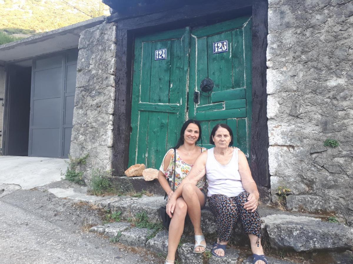 Room At Grandma'S Fatima Stolac Exterior photo